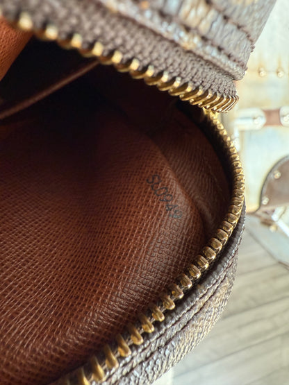 Pre-owned Authentic Louis Vuitton Danube Monogram Crossbody Bag