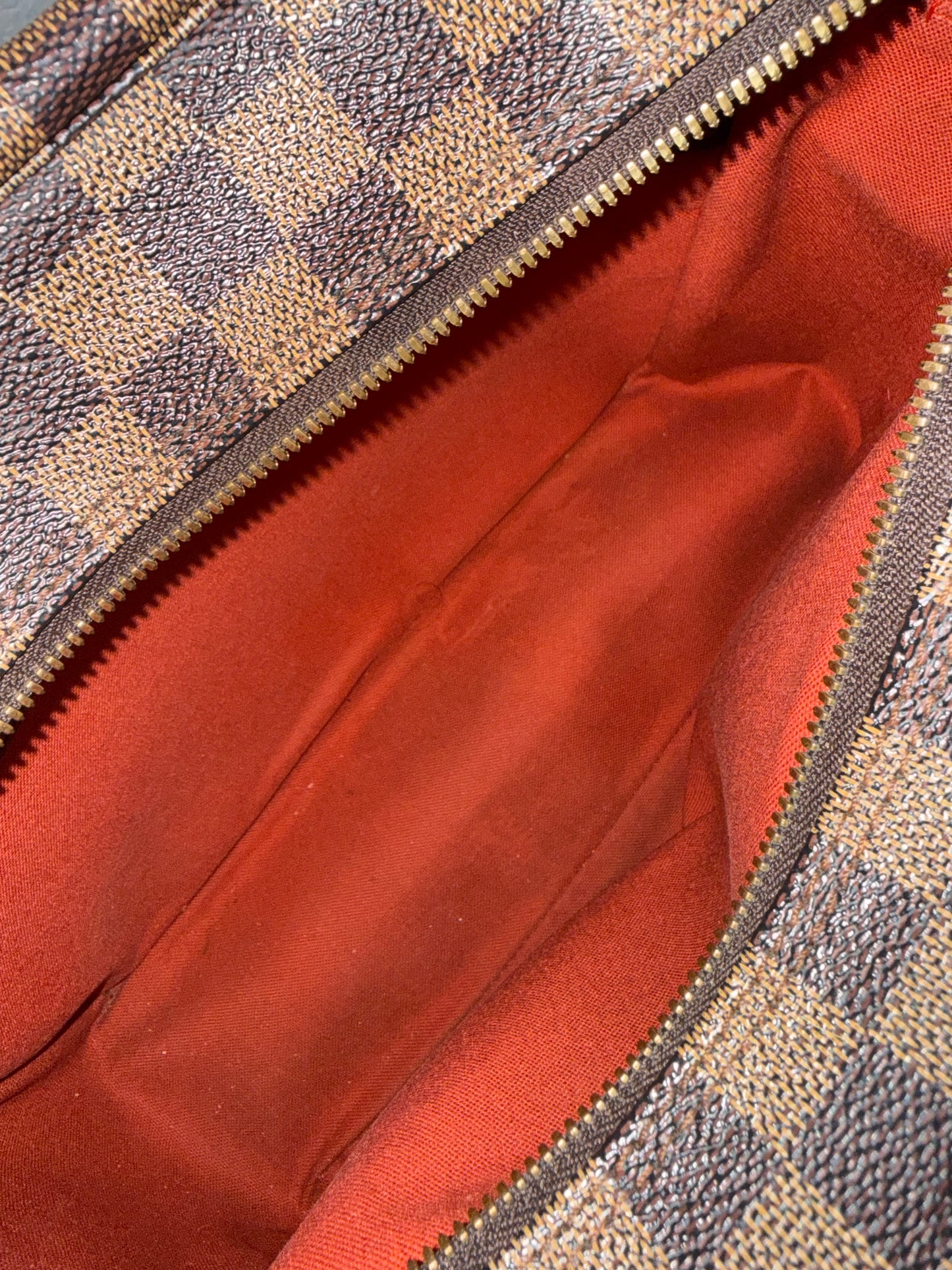 Pre-owned Authentic Louis Vuitton Naviglio Damier Ebene Crossbody Bag