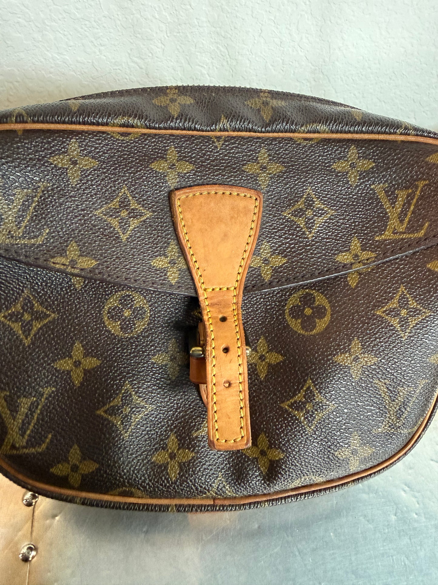 Pre-owned Authentic Louis Vuitton Jeune Fille PM Monogram Crossbody Bag