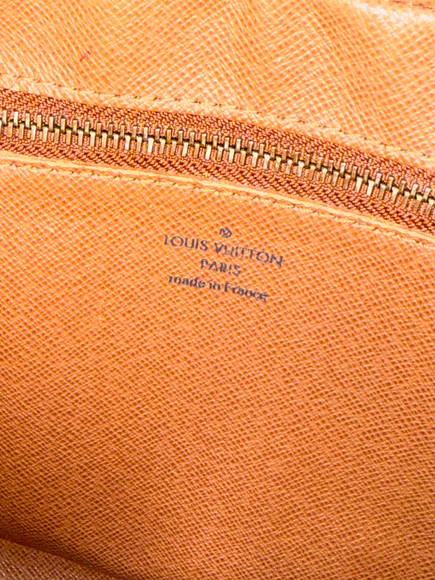 Pre-owned Authentic Louis Vuitton Trocadero 27 Monogram Crossbody Bag