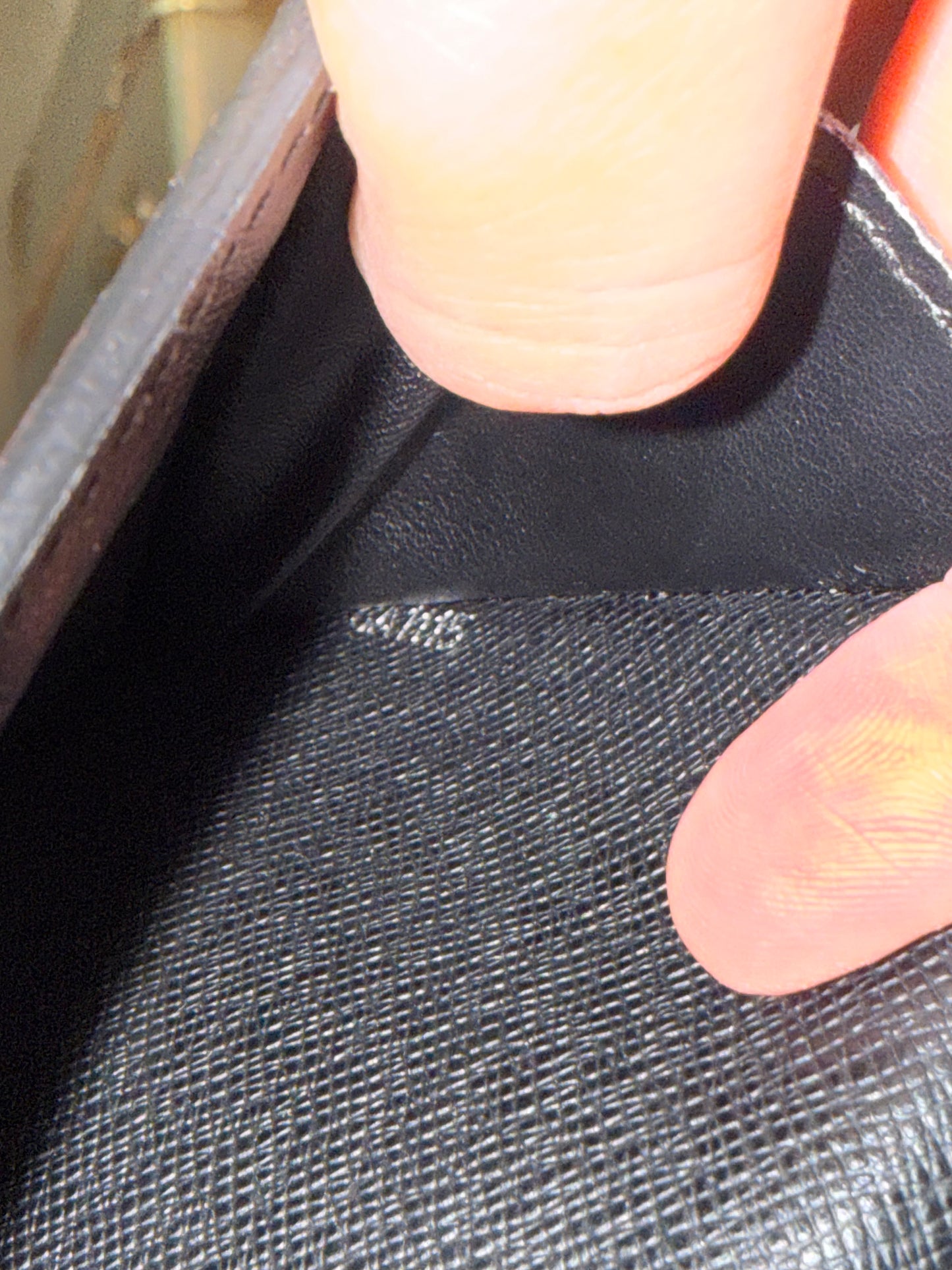 Pre-owned Authentic Louis Vuitton Macassar Vertical Zippy Monogram Wallet