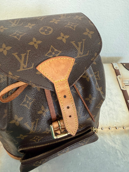 Pre-owned Authentic Louis Vuitton Montsouris MM Monogram Backpack
