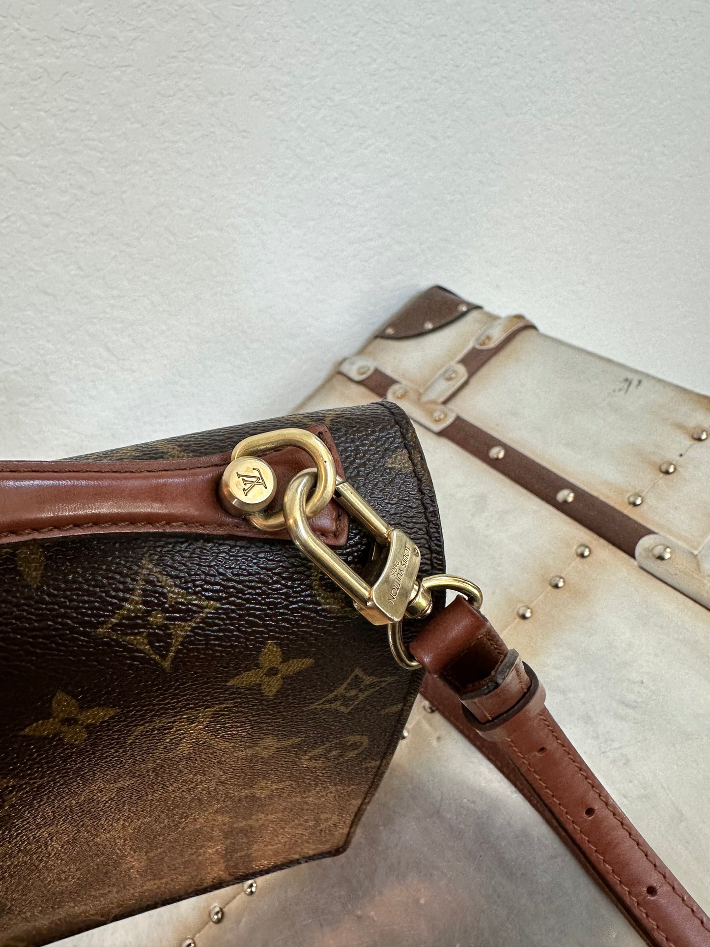 Pre-owned Authentic Louis Vuitton Monceau Monogram Shoulder / Crossbody Bag