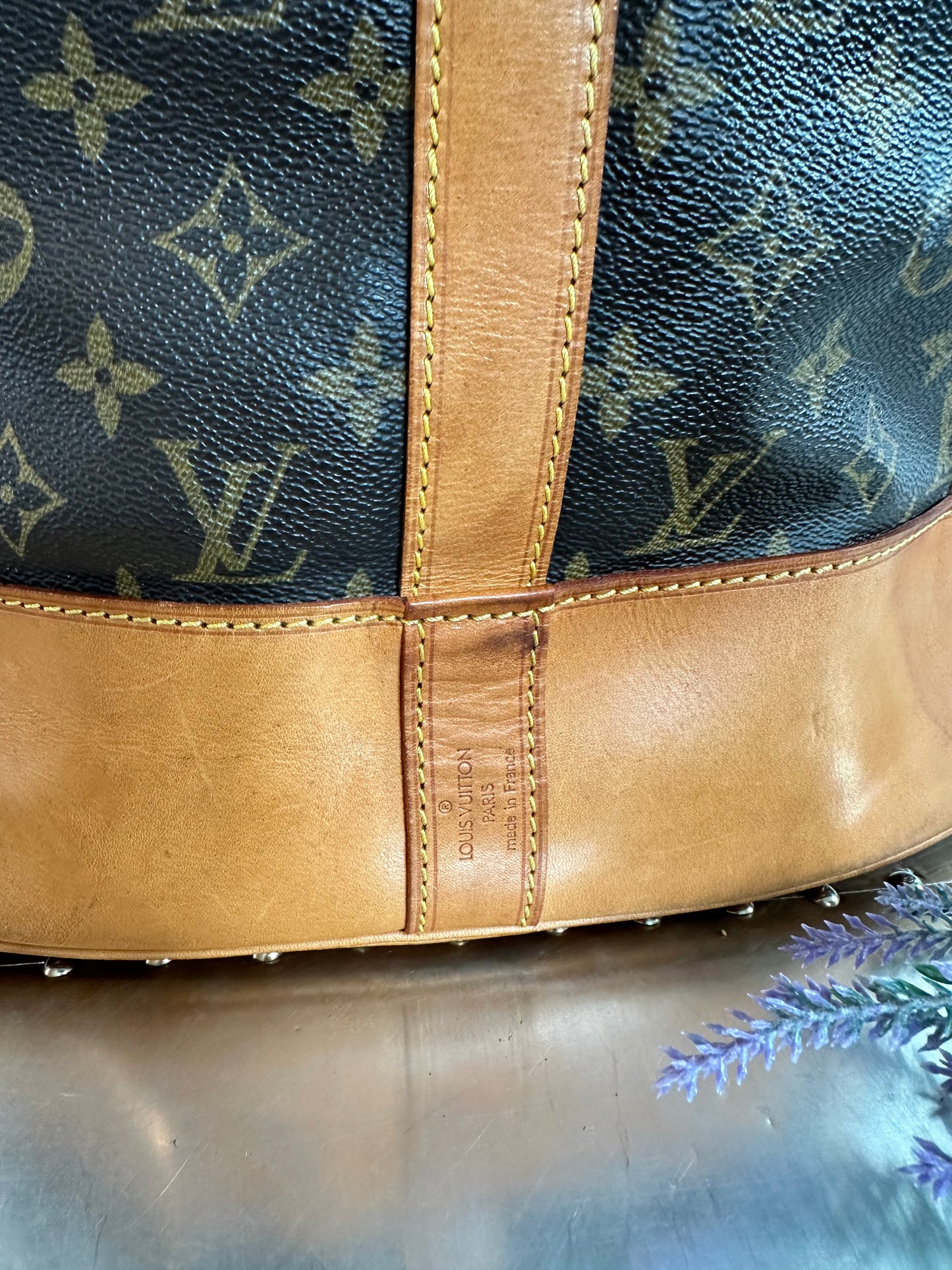 Pre-owned Authentic Louis Vuitton Randonnee GM Monogram Backpack