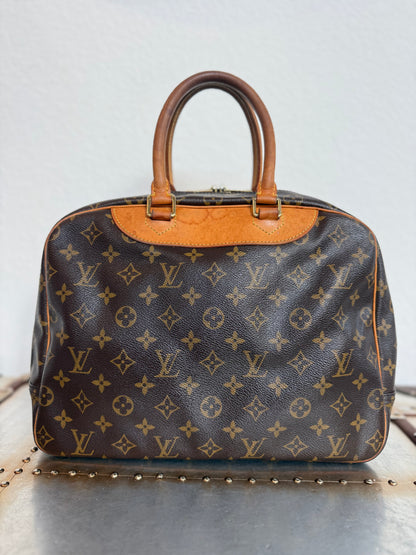 Pre-owned Authentic Louis Vuitton Deauville Monogram Handbag