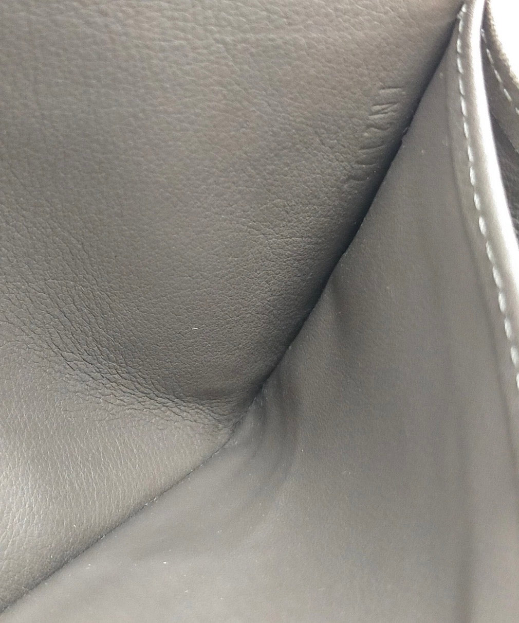 Pre-owned Authentic Louis Vuitton Mahina Amelia long Wallet