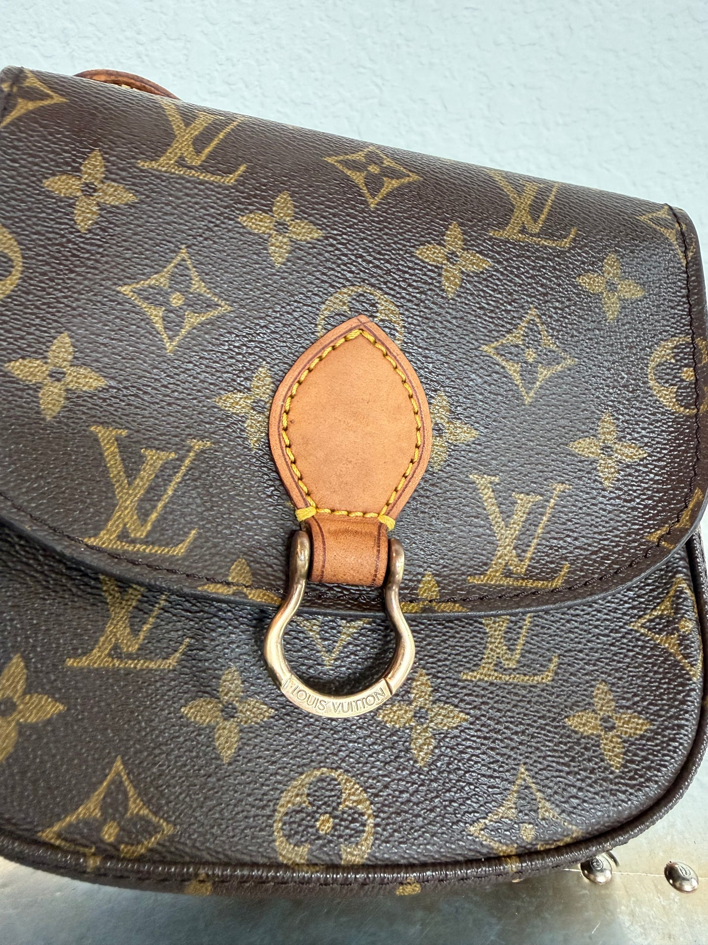 Pre-owned Authentic Louis Vuitton Saint Cloud PM Monogram Crossbody Bag