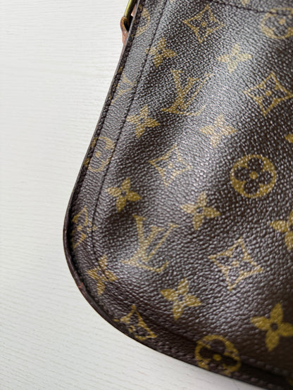 Pre-owned Authentic Louis Vuitton Saint Cloud GM Monogram Crossbody Bag