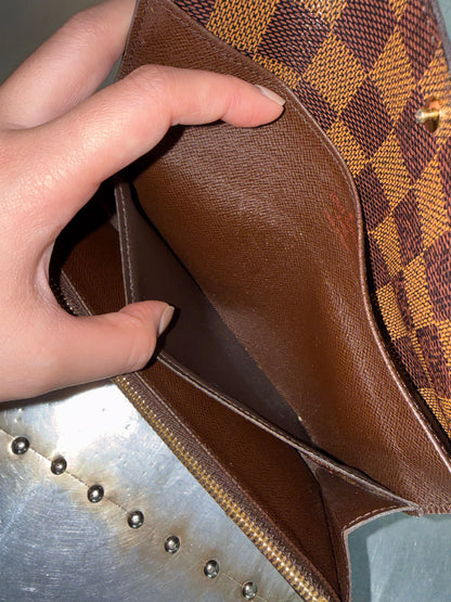 Pre-owned Authentic Louis Vuitton Portefeuille Emilie Damier Ebene Long Wallet