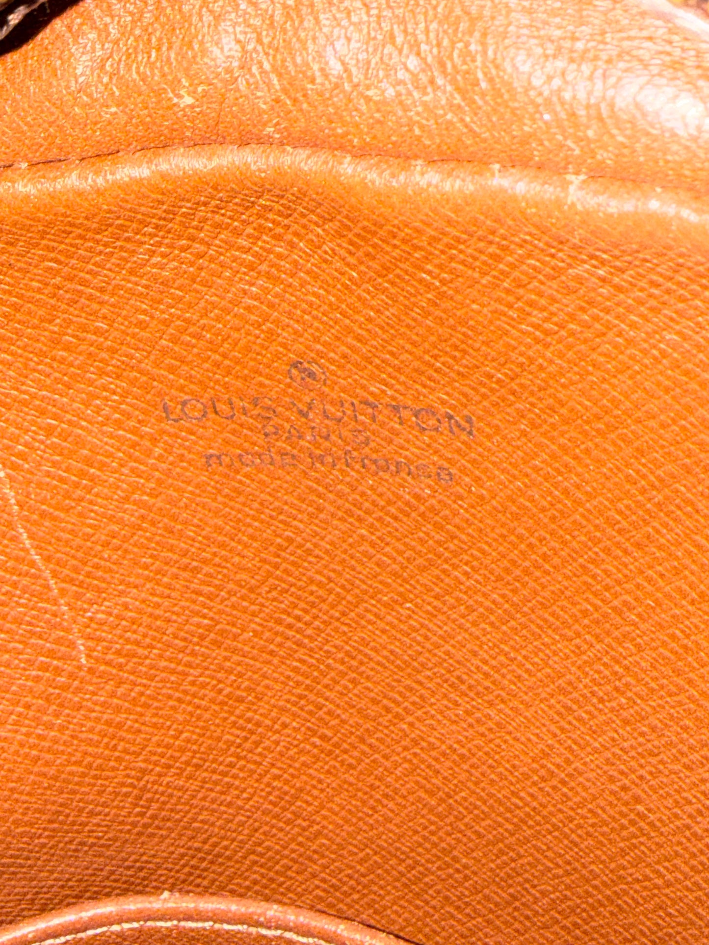 Pre-owned Authentic Louis Vuitton Amazon Monogram Crossbody Bag