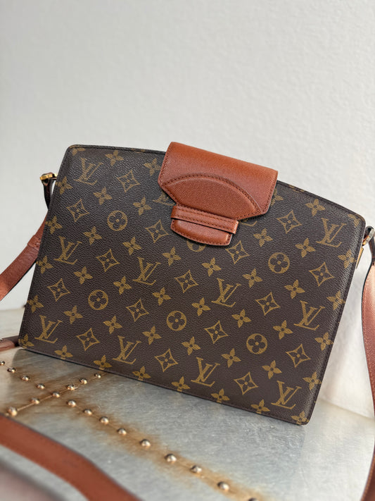 Pre-owned Authentic Louis Vuitton Courcelles Monogram Shoulder Bag