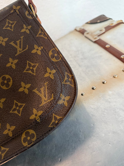Pre-owned Authentic Louis Vuitton Saint Cloud GM Monogram Crossbody Bag