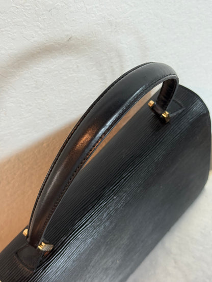 Pre-owned Authentic Louis Vuitton Concorde Epi Handbag