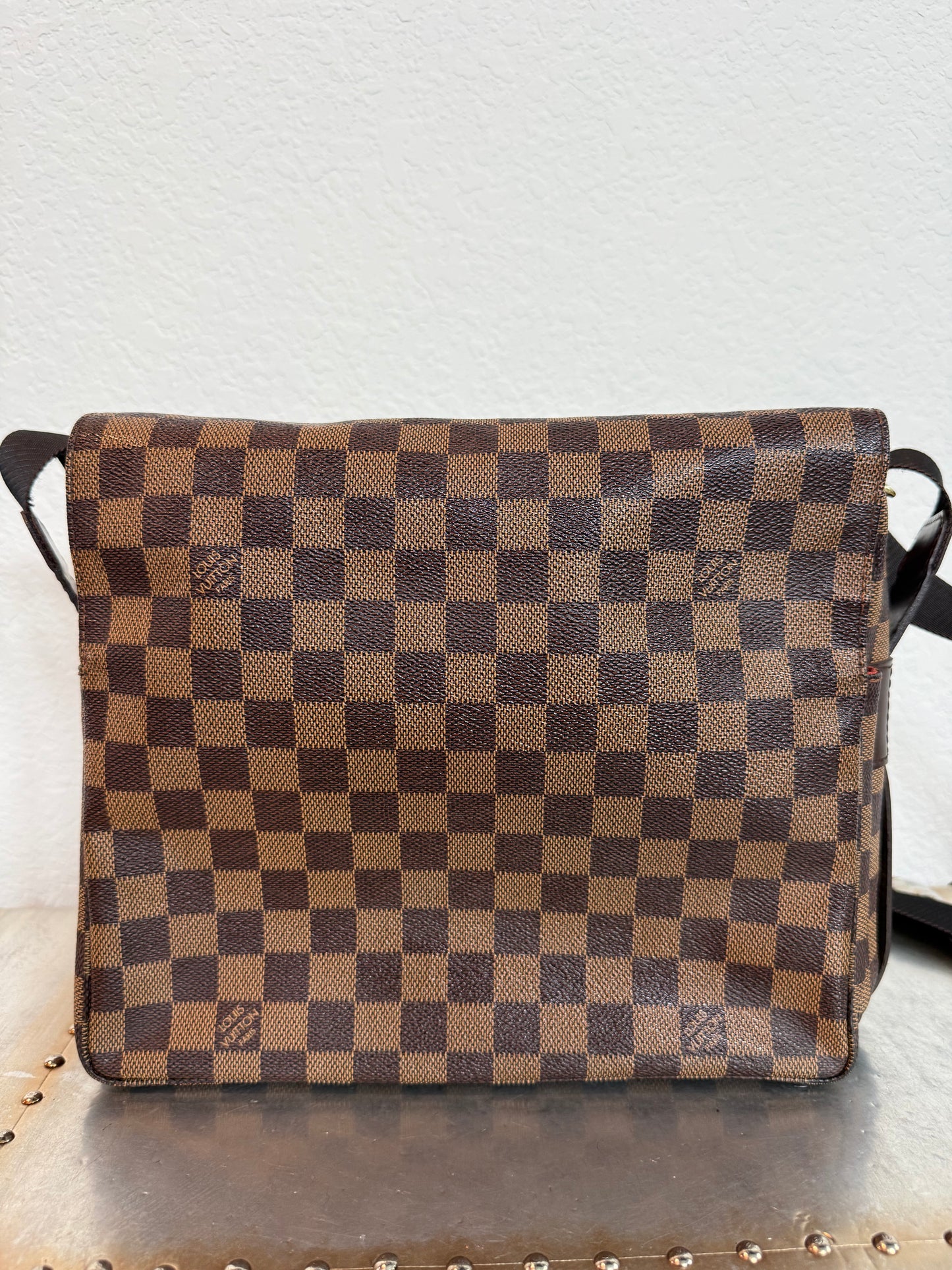 Pre-owned Authentic Louis Vuitton Naviglio Damier Ebene Crossbody Bag