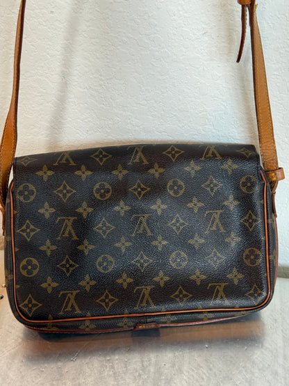 Pre-owned Authentic Louis Vuitton Saint Germain 28 Monogram Shoulder / Crossbody Bag