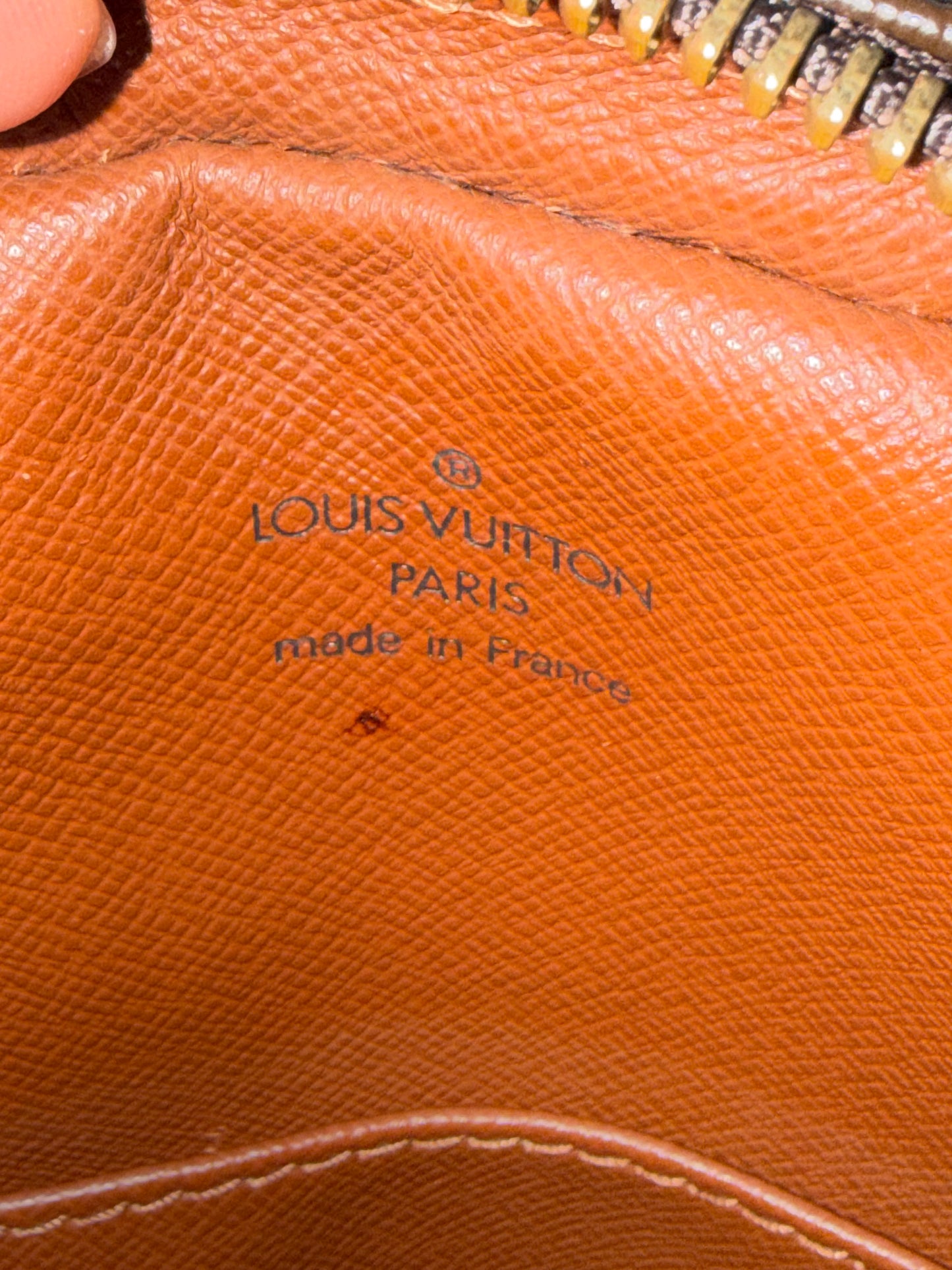 Pre-owned Authentic Louis Vuitton Amazon Monogram Crossbody Bag