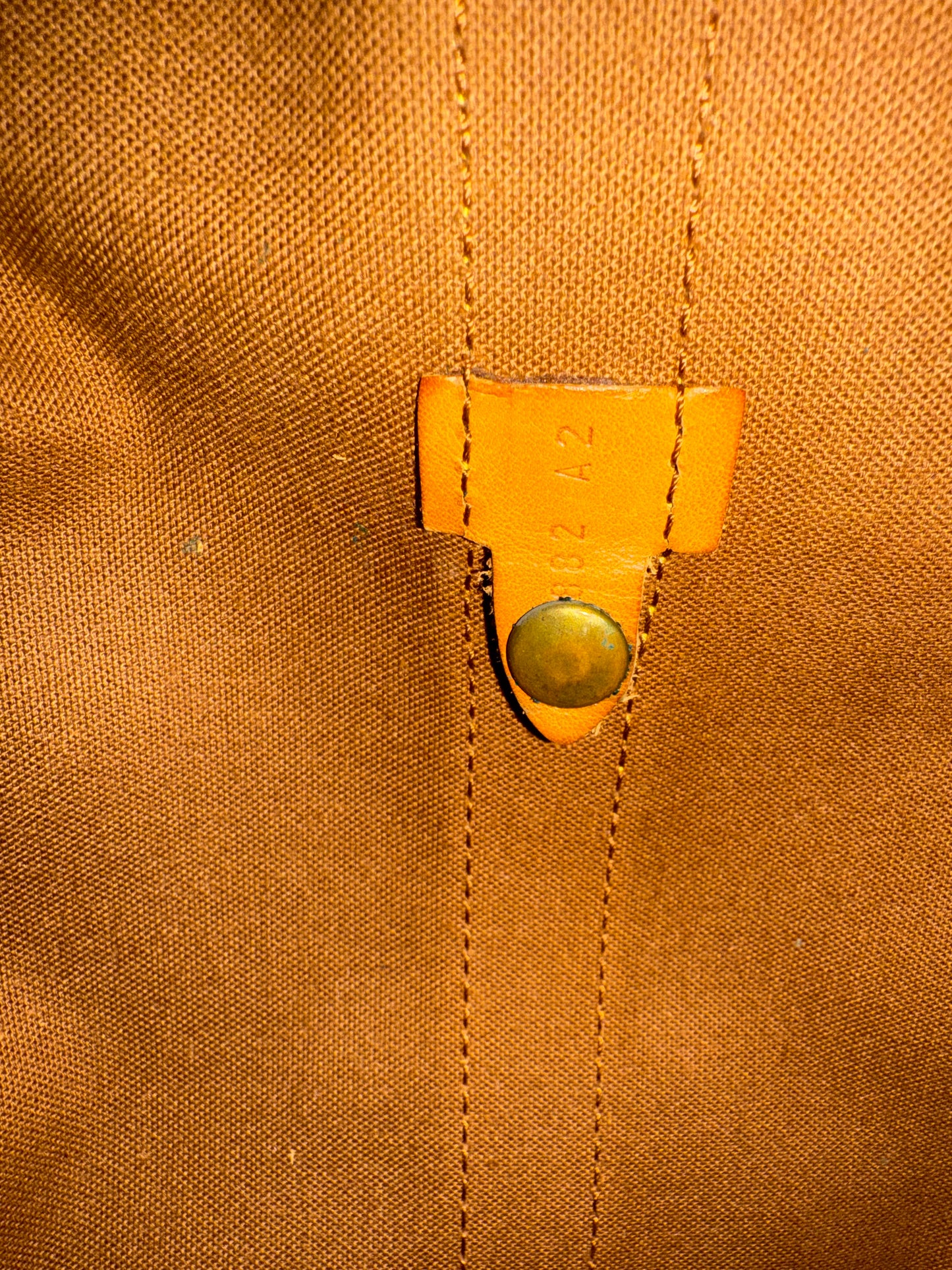 Pre-owned Authentic Louis Vuitton Randonnee GM Monogram Backpack