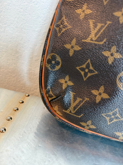 Pre-owned Authentic Louis Vuitton Odeon PM Monogram Shoulder / Crossbody Bag