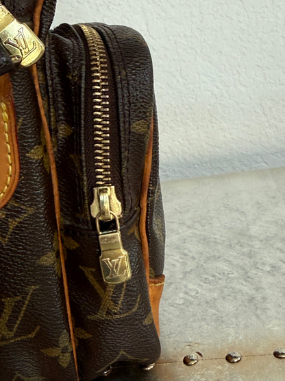 Pre-owned Authentic Louis Vuitton Amazon Monogram Crossbody Bag