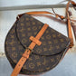 Pre-owned Authentic Louis Vuitton Chantilly GM Monogram Crossbody Bag