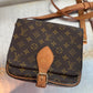 Pre-owned Louis Vuitton Cartouchiere MM Monogram Shoulder / Crossbody Bag