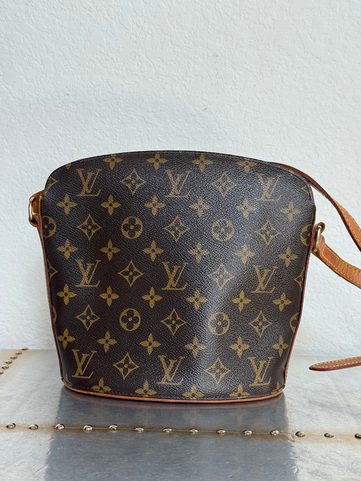 Pre-owned Authentic Louis Vuitton Drouot Monogram Crossbody Bag