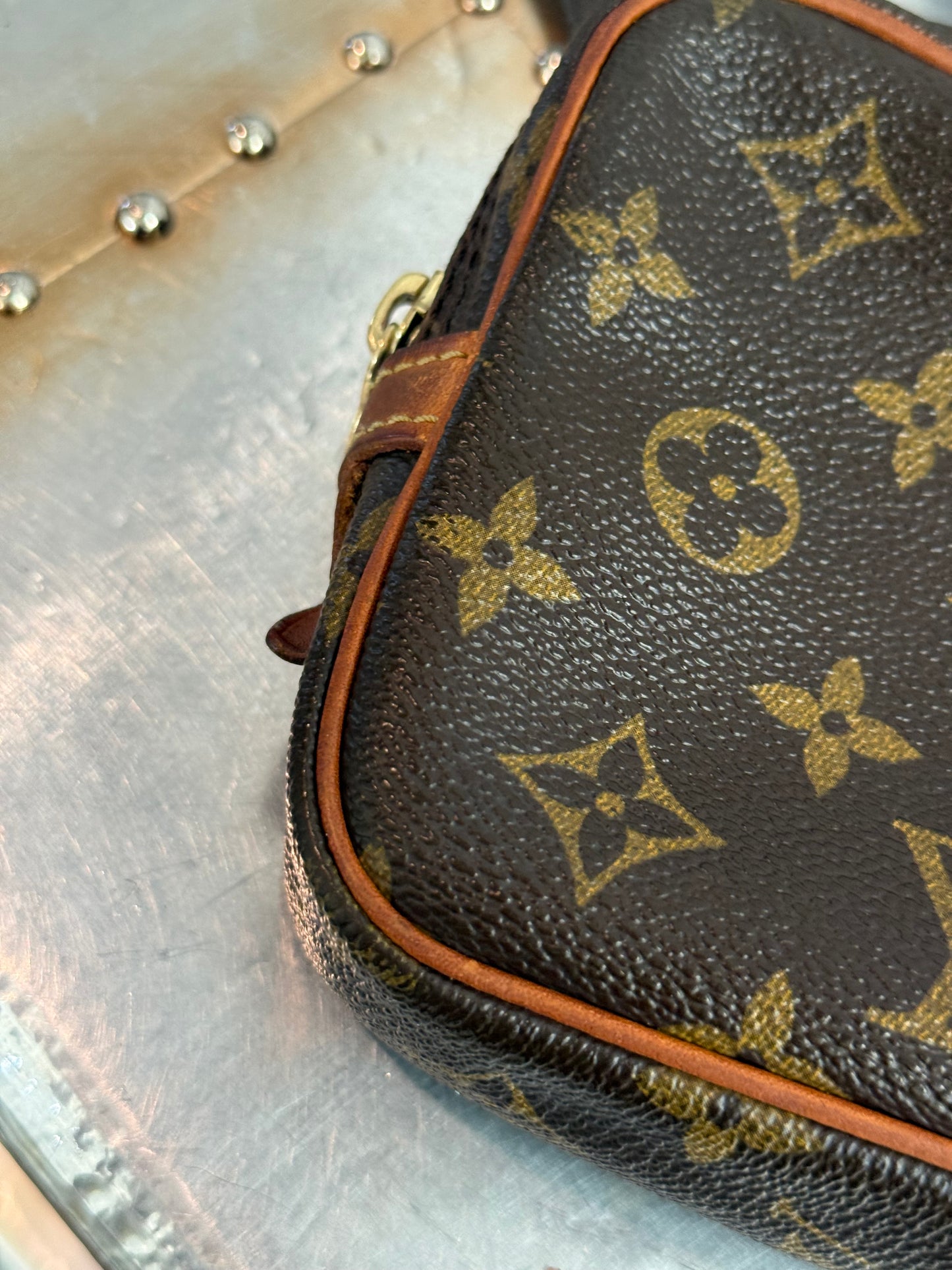 Pre-owned Authentic Louis Vuitton Marly Bandouliere Monogram Crossbody Bag