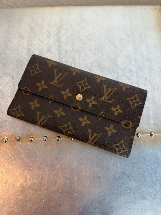 Pre-owned Authentic Louis Vuitton Portefeuille  International Monogram Wallet