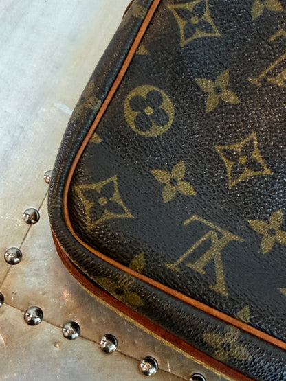 Pre-owned Authentic Louis Vuitton Saint Germain 28 Monogram Shoulder / Crossbody Bag