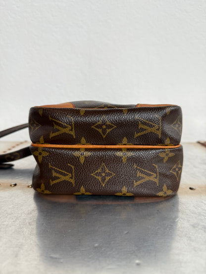 Pre-owned Authentic Louis Vuitton Amazon Monogram Crossbody Bag
