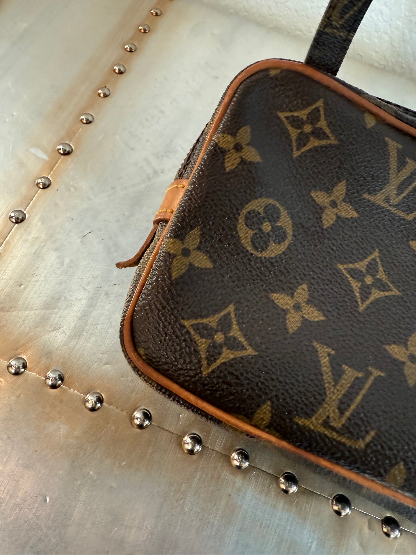 Pre-owned Authentic Louis Vuitton Marly Bandouliere Monogram Crossbody Bag