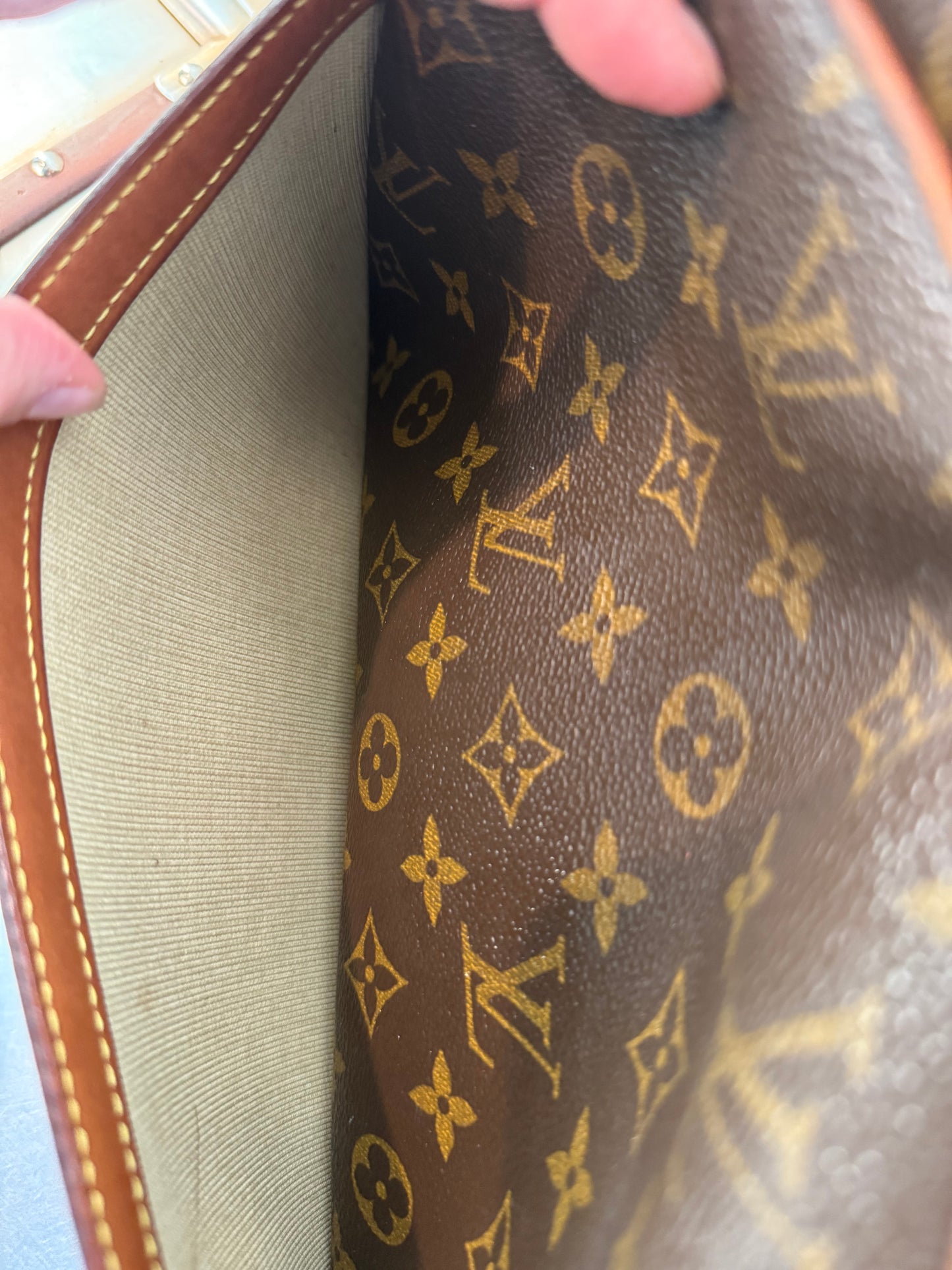 Pre-owned Authentic Louis Vuitton Reporter PM Monogram Shoulder / Crossbody Bag