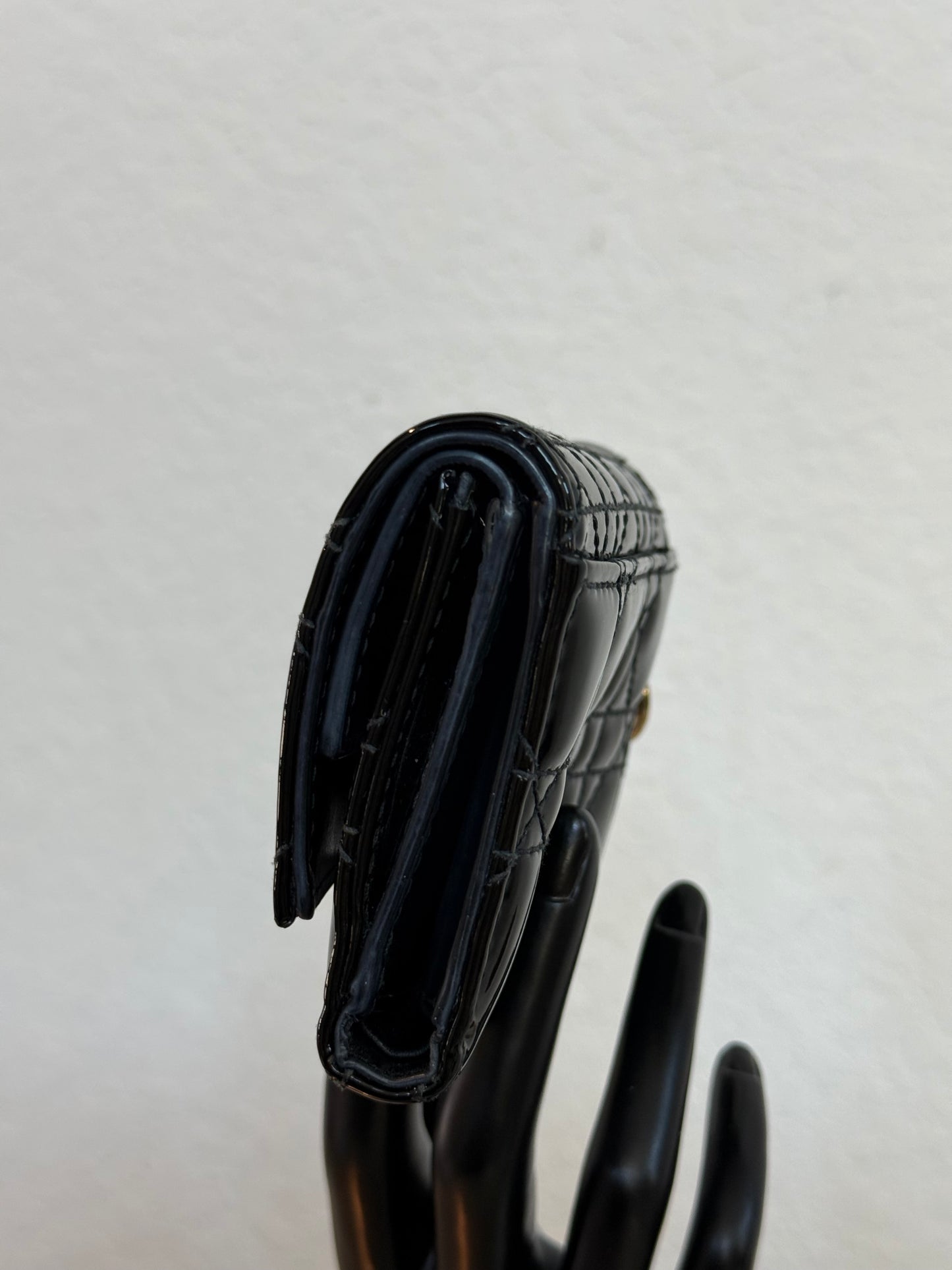 Pre-owned Vintage Christian Dior Patent Cannage Compact Wallet