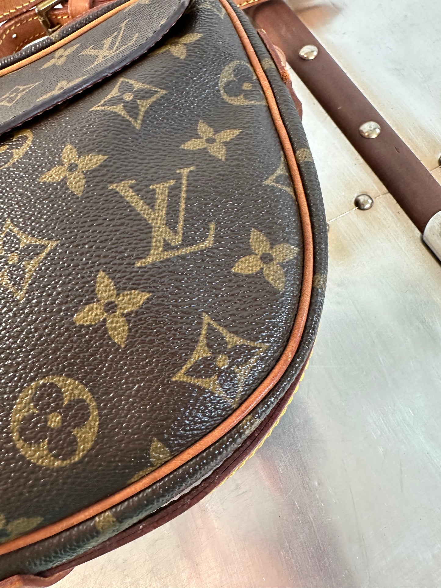 Pre-owned Authentic Louis Vuitton Jeune Fille MM Monogram Crossbody Bag