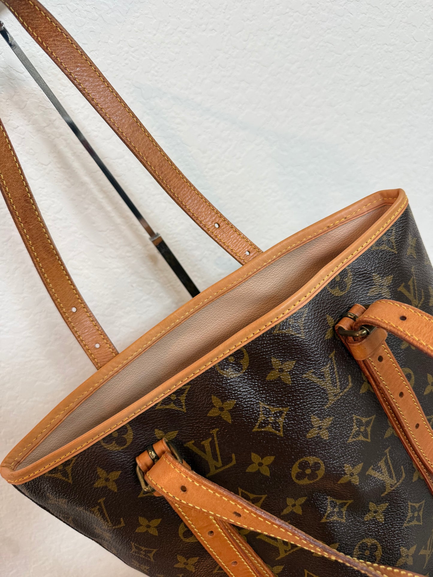 Pre-owned Authentic Louis Vuitton Bucket GM Monogram Shoulder Tote Bag