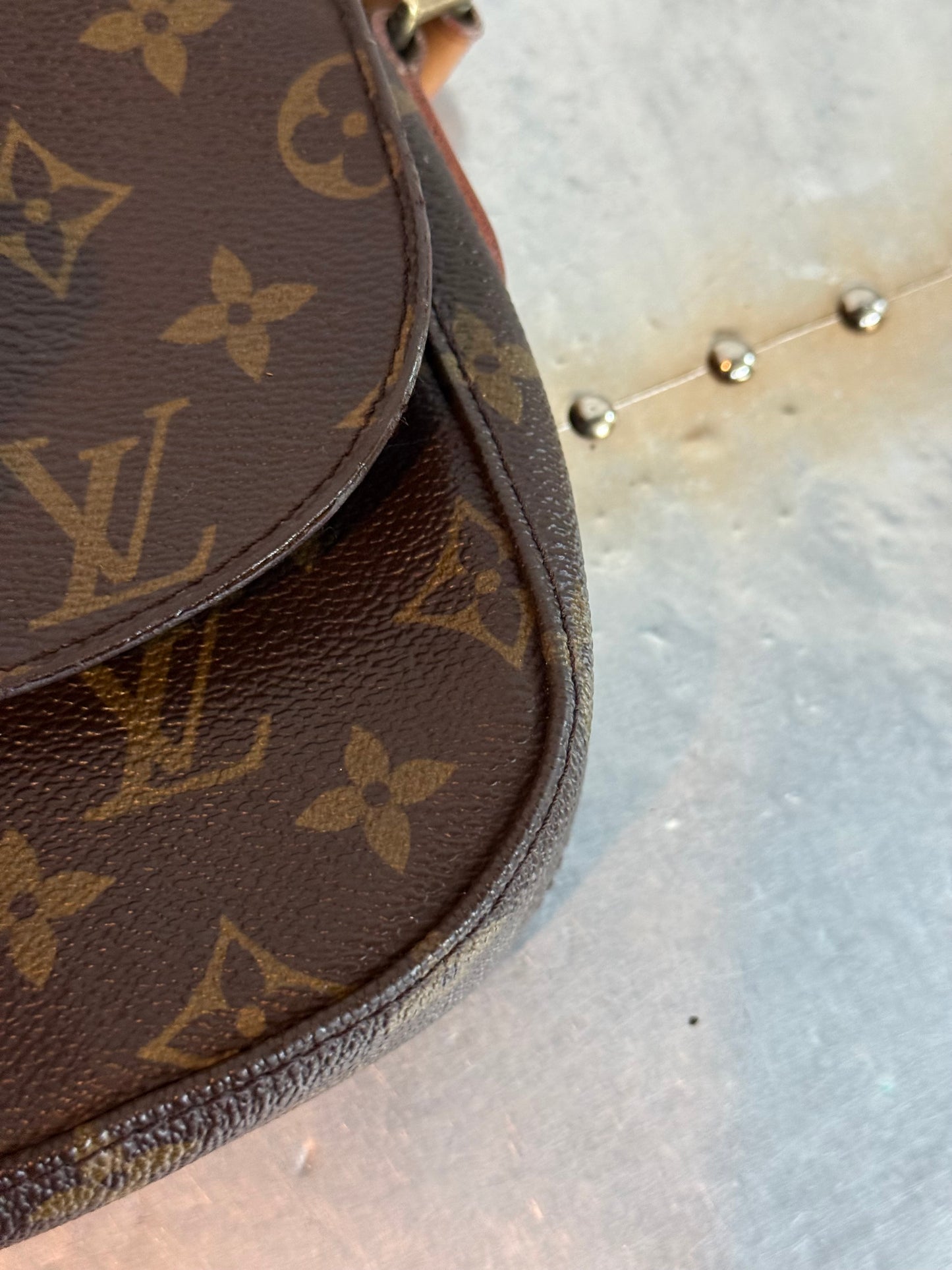 Pre-owned Authentic Louis Vuitton Saint Cloud PM Monogram Crossbody Bag
