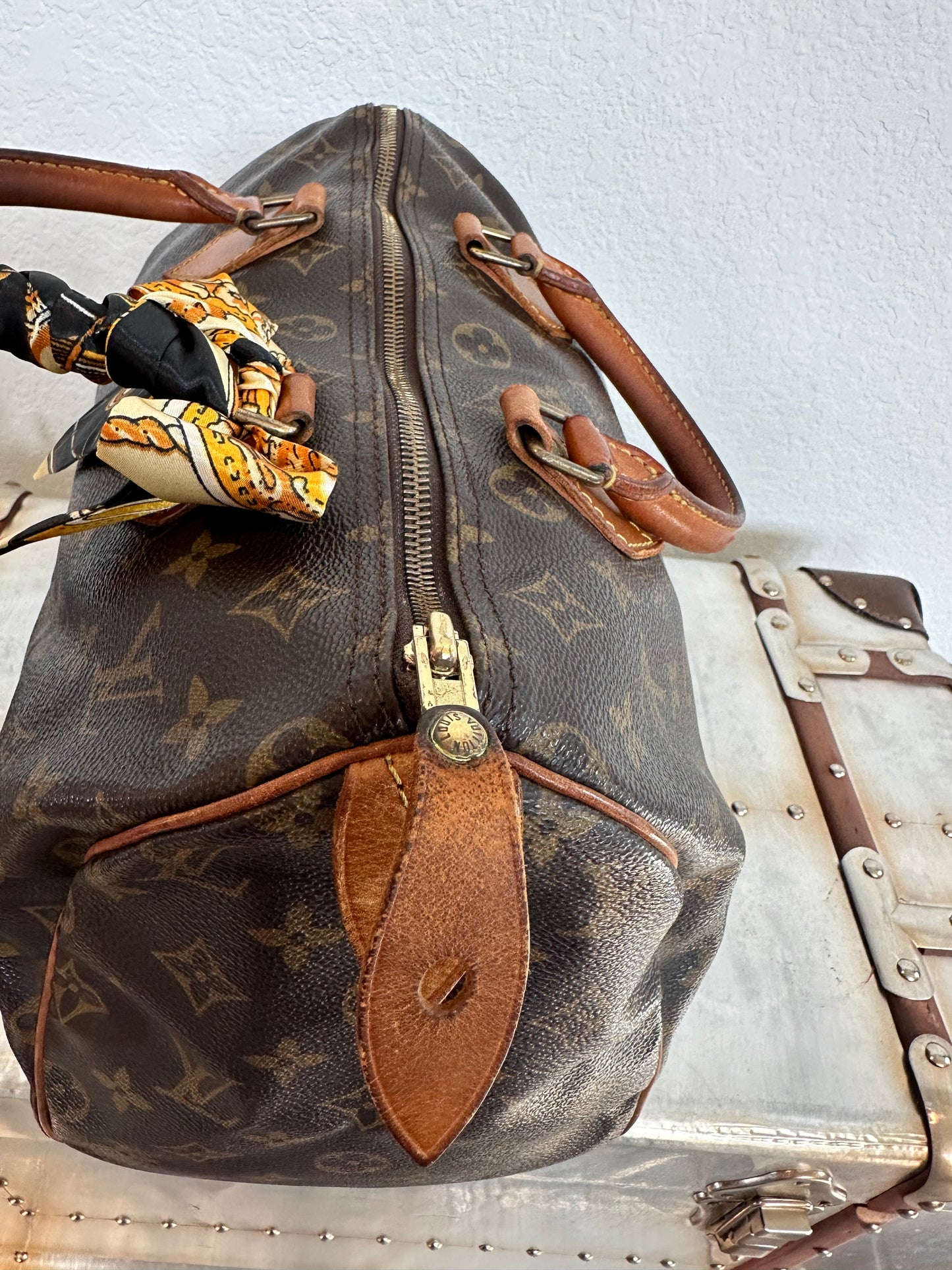 Pre-owned Authentic Louis Vuitton Speedy 30 Monogram Handbag