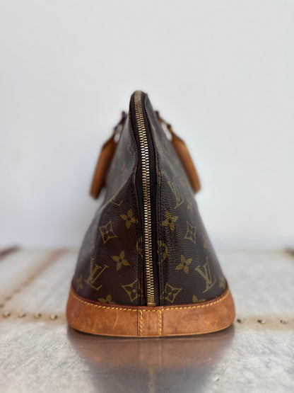 Pre-owned Authentic Louis Vuitton Alma PM Monogram Handbag