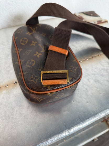 Pre-owned Authentic Louis Vuitton Pochette Gange Monogram Bum Bag