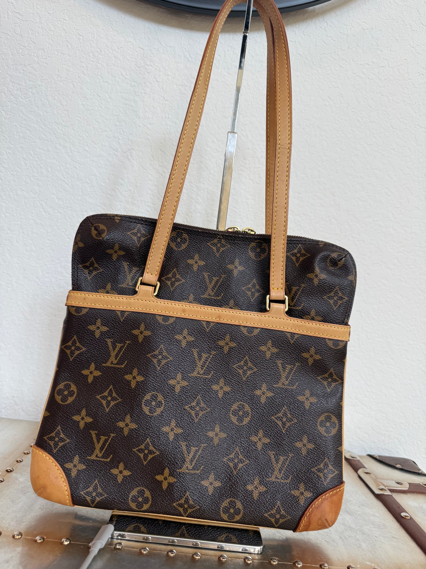 Pre-owned Authentic Louis Vuitton Sac Coussin GM Monogram Shoulder Bag