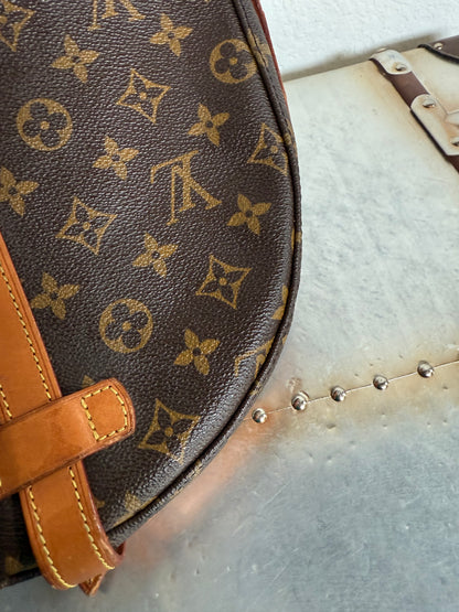 Pre-owned Authentic Louis Vuitton Chantilly GM Monogram Crossbody Bag