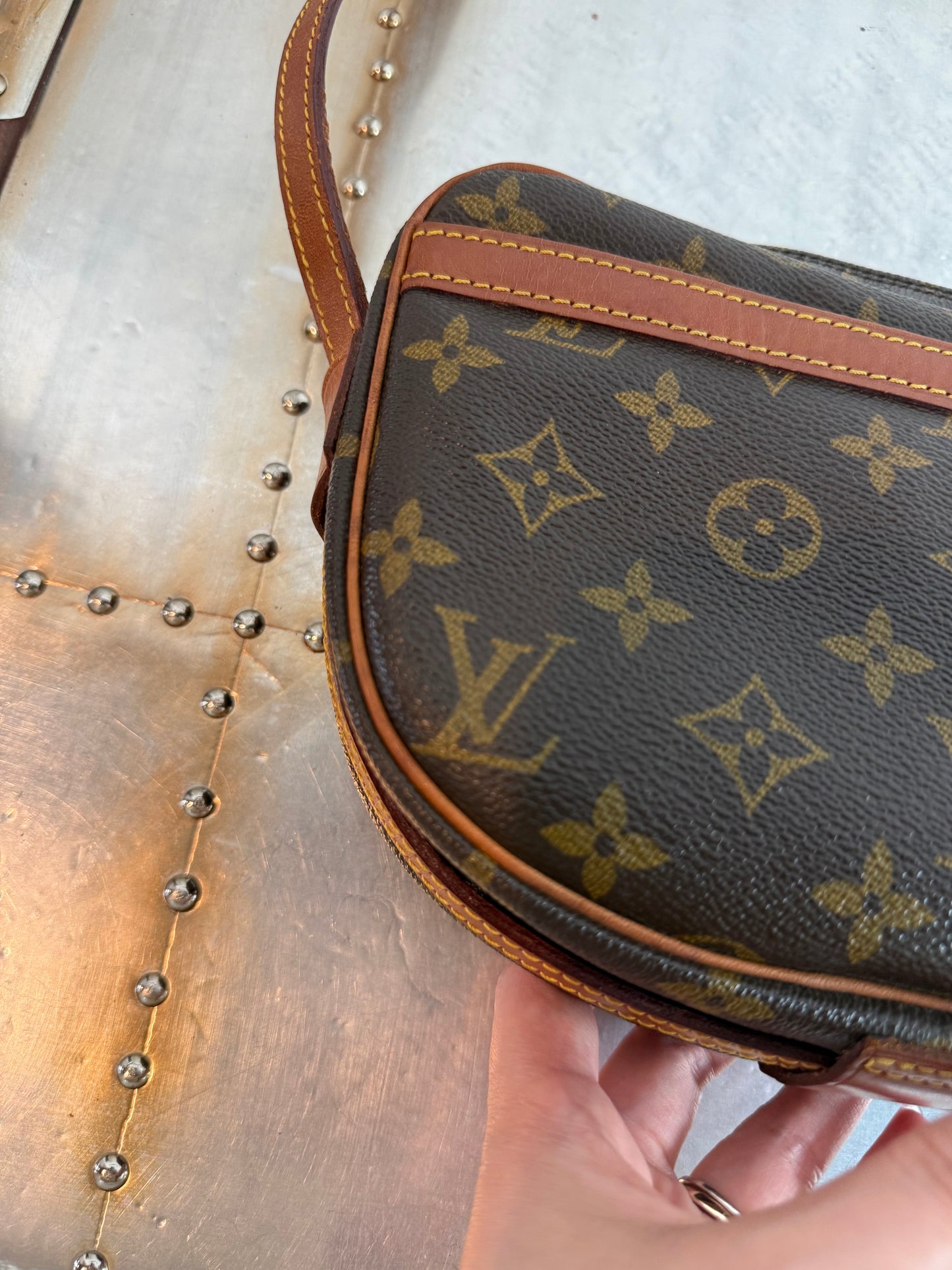 Pre-owned Authentic Louis Vuitton Jeune Fille PM Monogram Crossbody Bag
