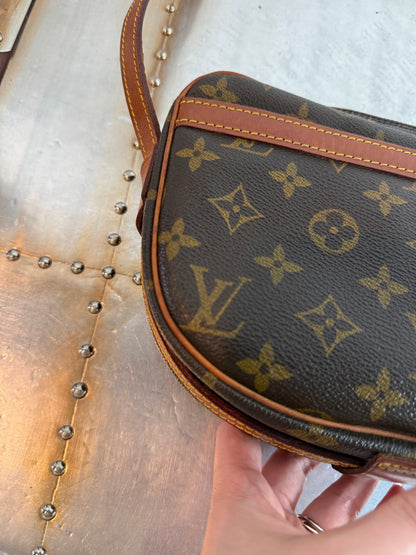 Pre-owned Authentic Louis Vuitton Jeune Fille PM Monogram Crossbody Bag