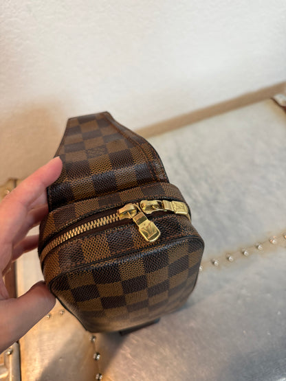 Pre-owned Authentic Louis Vuitton Damier Ebene Geronimos Body Bag