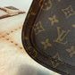 Pre-owned Authentic Louis Vuitton Saint Cloud MM Monogram Shoulder / Crossbody Bag