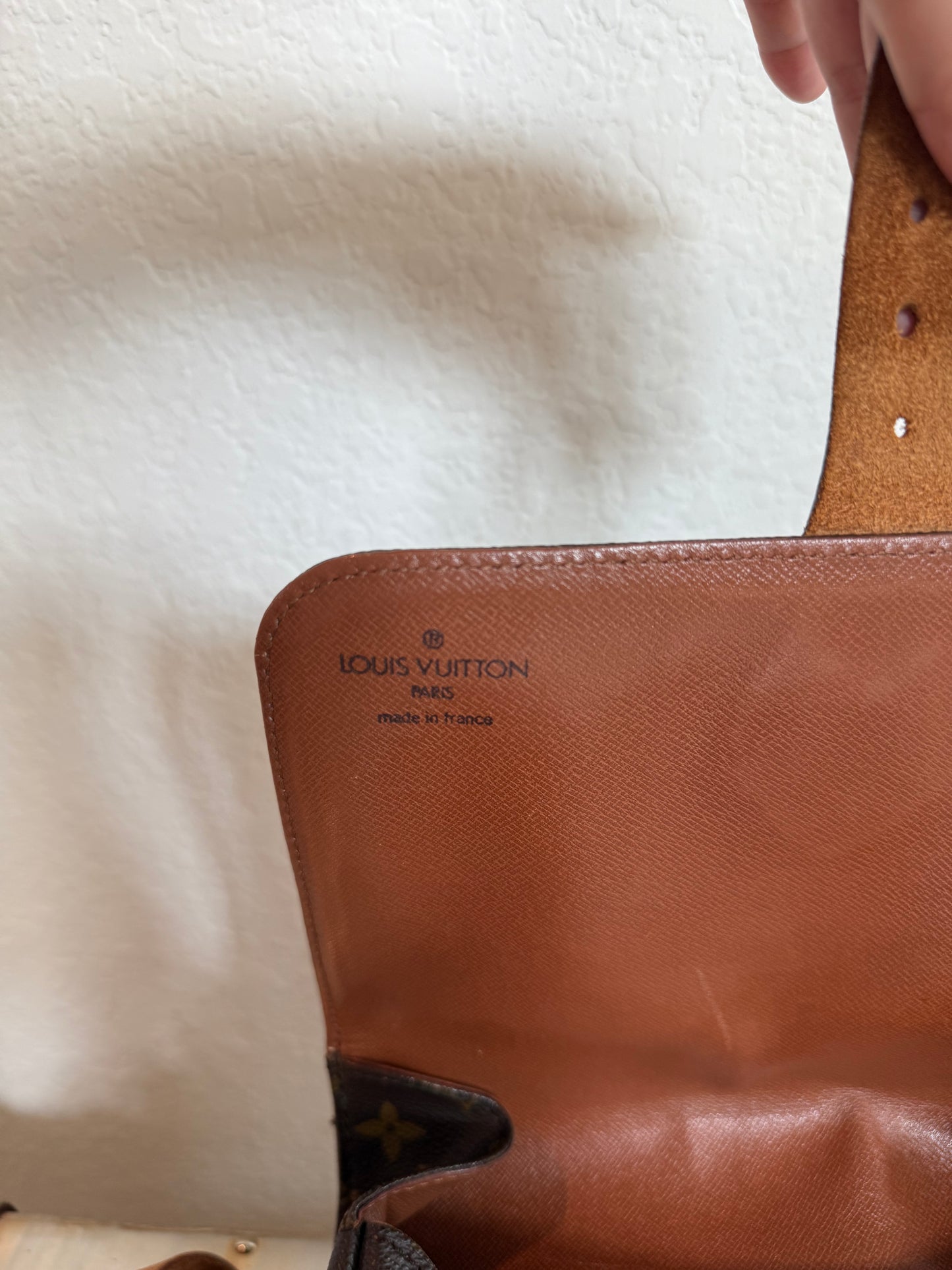 Pre-owned Louis Vuitton Cartouchiere MM Monogram Shoulder / Crossbody Bag