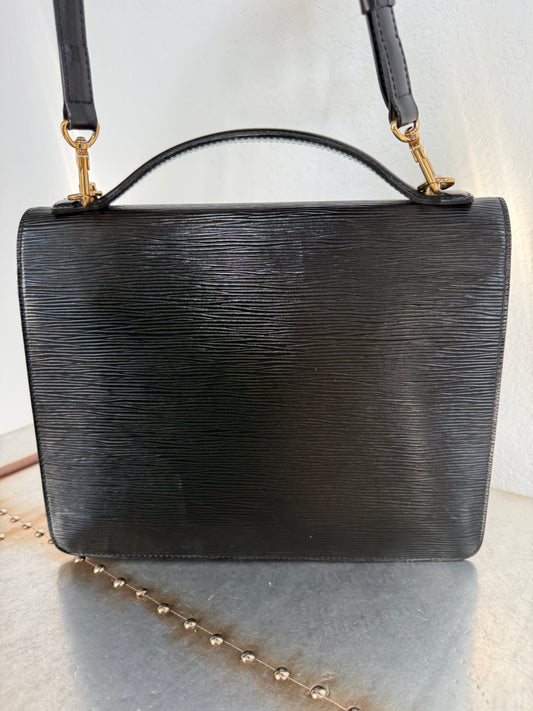 Pre-owned Authentic Louis Vuitton Monceau Epi Black Shoulder / Crossbody Bag