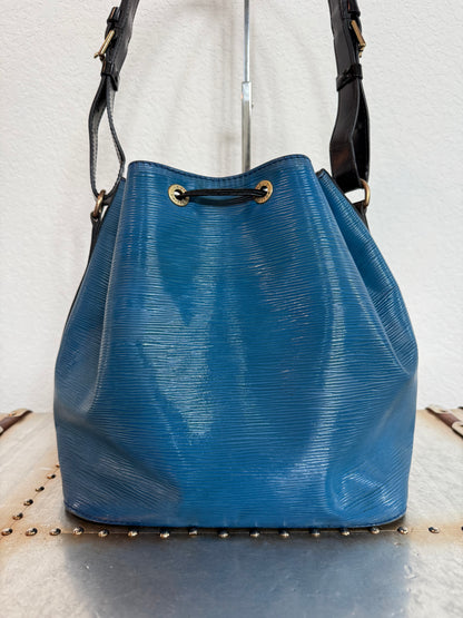 Pre-owned Authentic Louis Vuitton Petite Noe Epi  Shoulder Bag