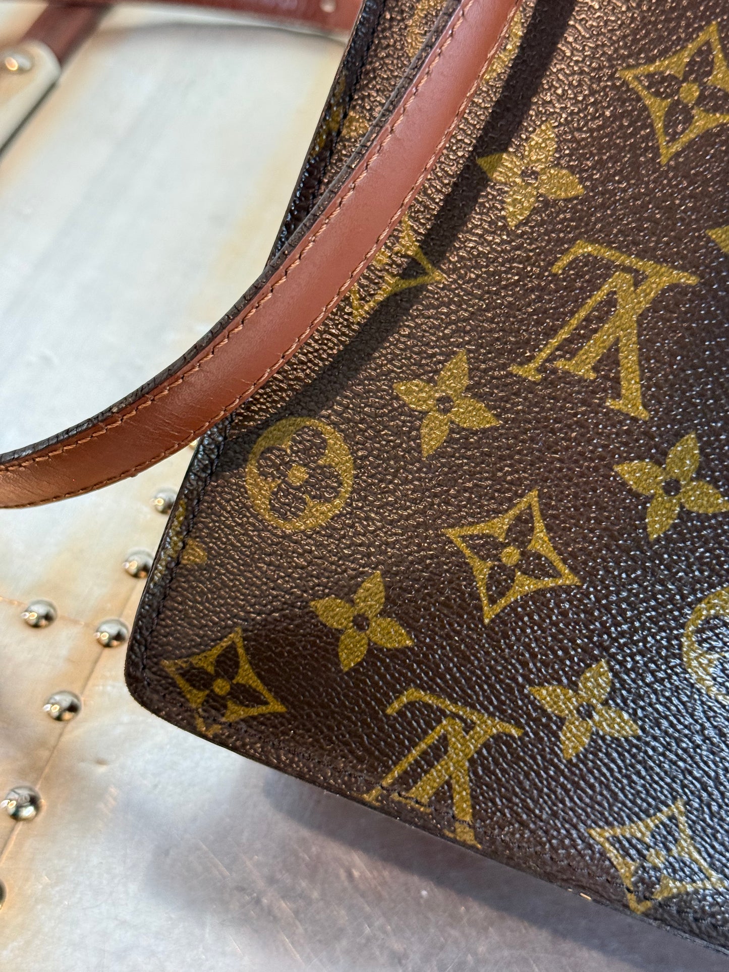 Pre-owned Authentic Louis Vuitton Monceau 28 Monogram Shoulder / Crossbody Bag