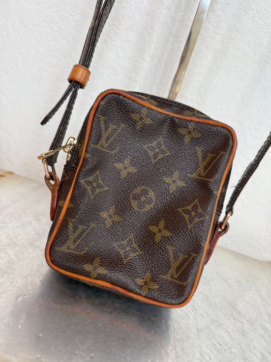 Pre-owned Louis Vuitton Mini Danube Monogram Crossbody Bag